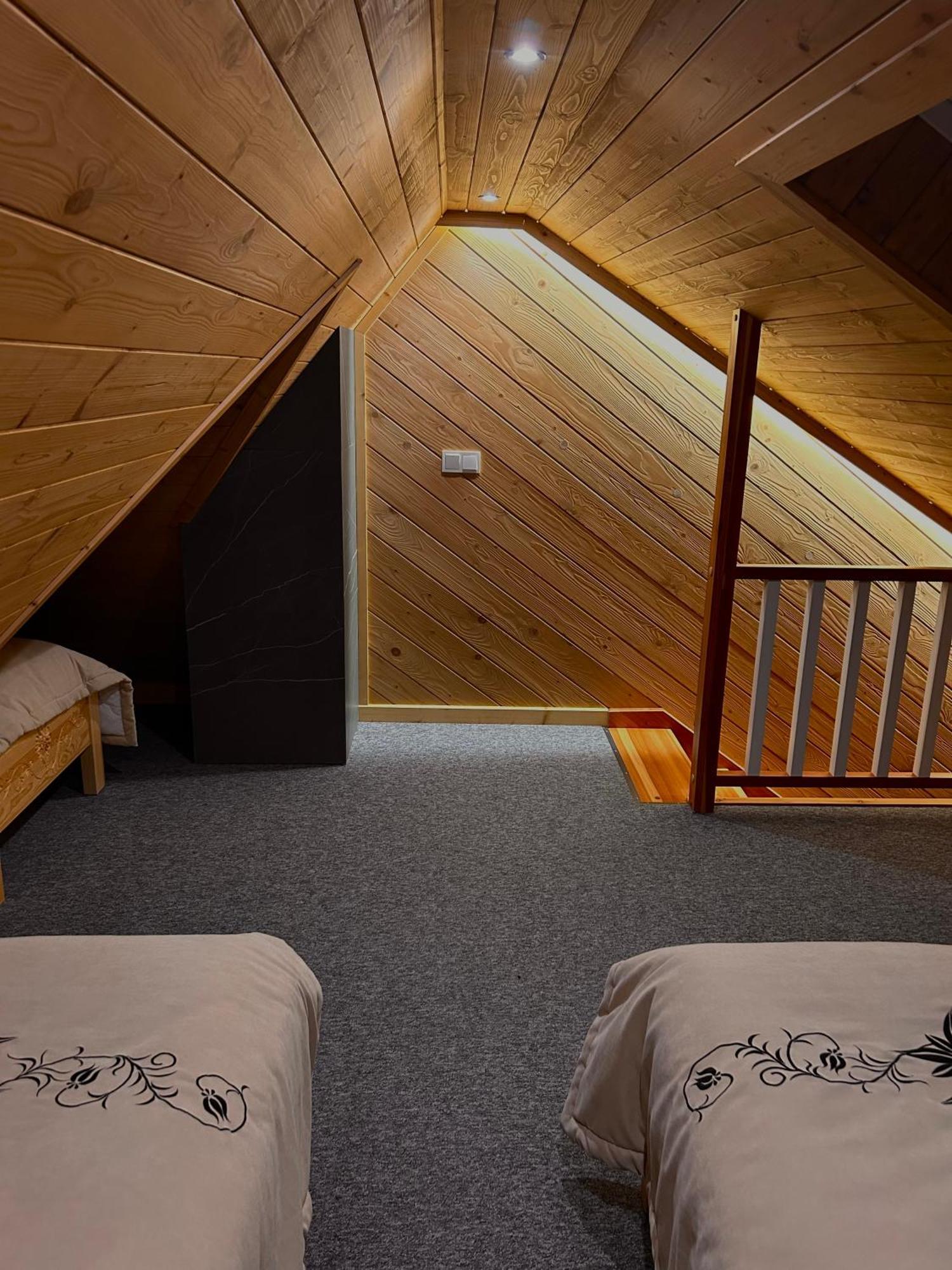 Appartamento Stella Haus Dzianisz Esterno foto