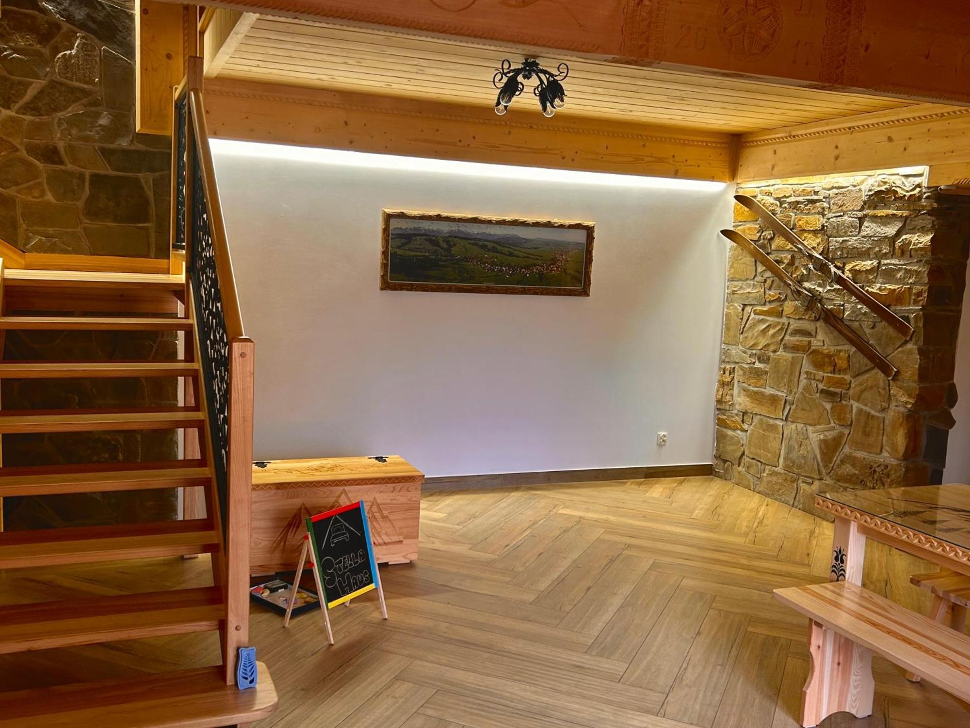 Appartamento Stella Haus Dzianisz Esterno foto